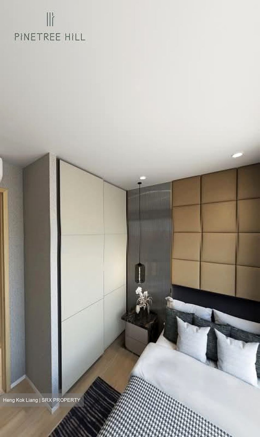 Pine Grove (D21), Condominium #600612321